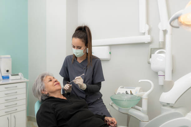 Best Emergency Cosmetic Dentistry in Iowa City, IA